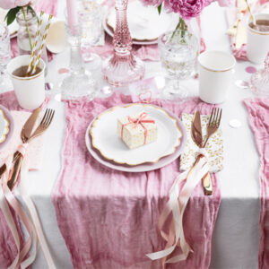 Place card holders Hearts, rose gold, 2.5 cm