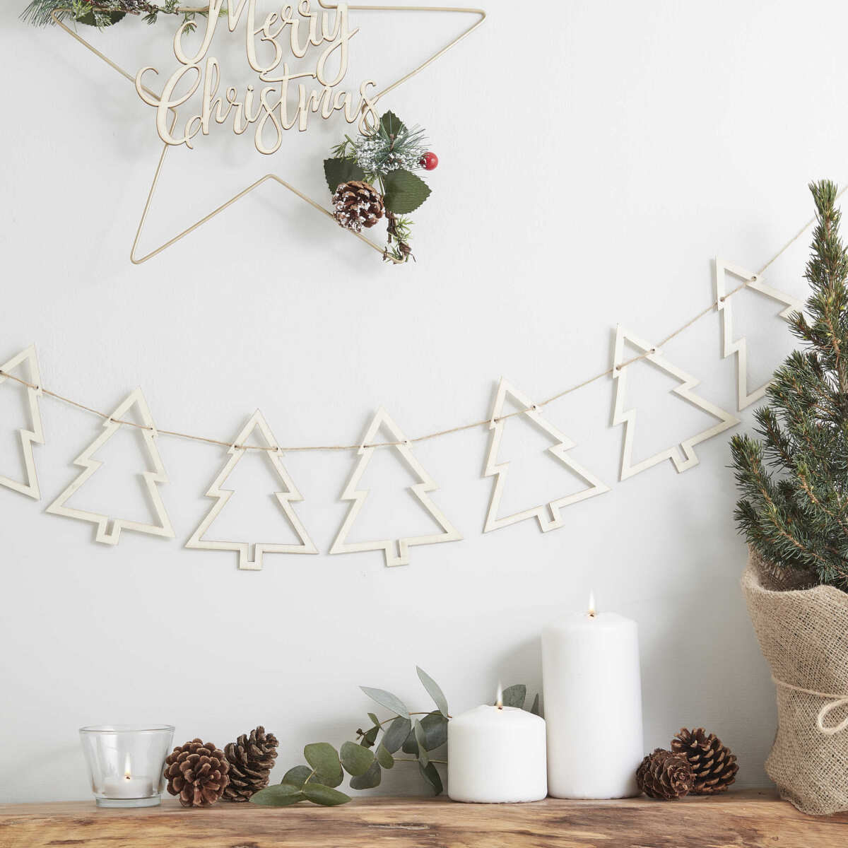 Wooden Christmas Tree Bunting - Image 3