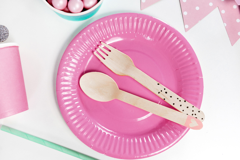 Black Wooden Cutlery Set - Image 2