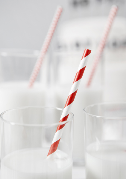 Red & White Paper Straws - Image 2