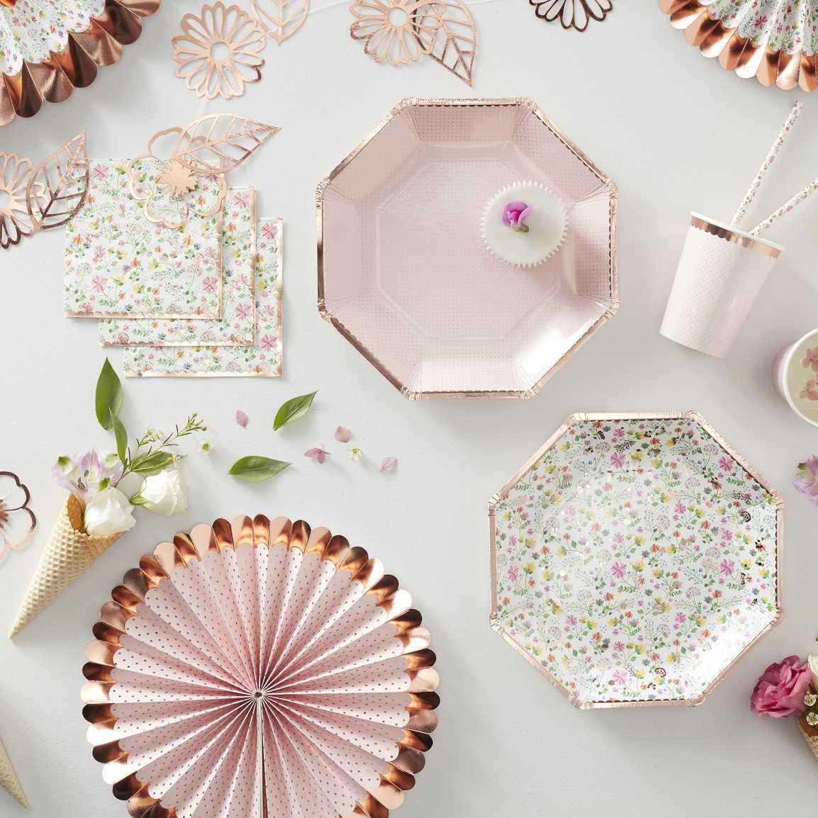 Rose Gold Flower Bunting - Image 3