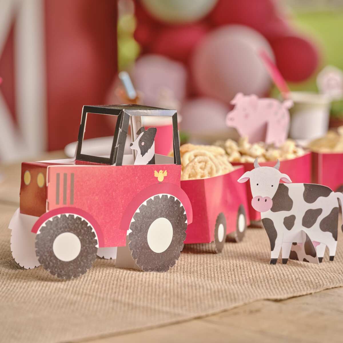 Tractor and Trailer Farm Party Treat Sandwich Stand - Image 2